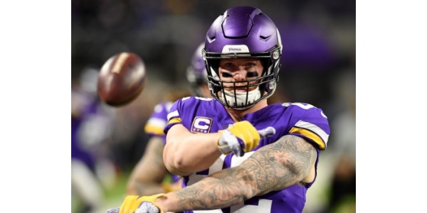 Kyle Rudolph ravi d'être signé par les Buccaneers de Tampa Bay Kyle Rudolph ravi d'être signé par les Buccaneers de Tampa Bay